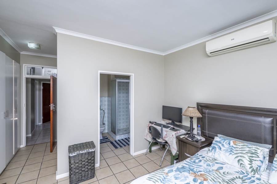 3 Bedroom Property for Sale in Morgenster Heights Western Cape